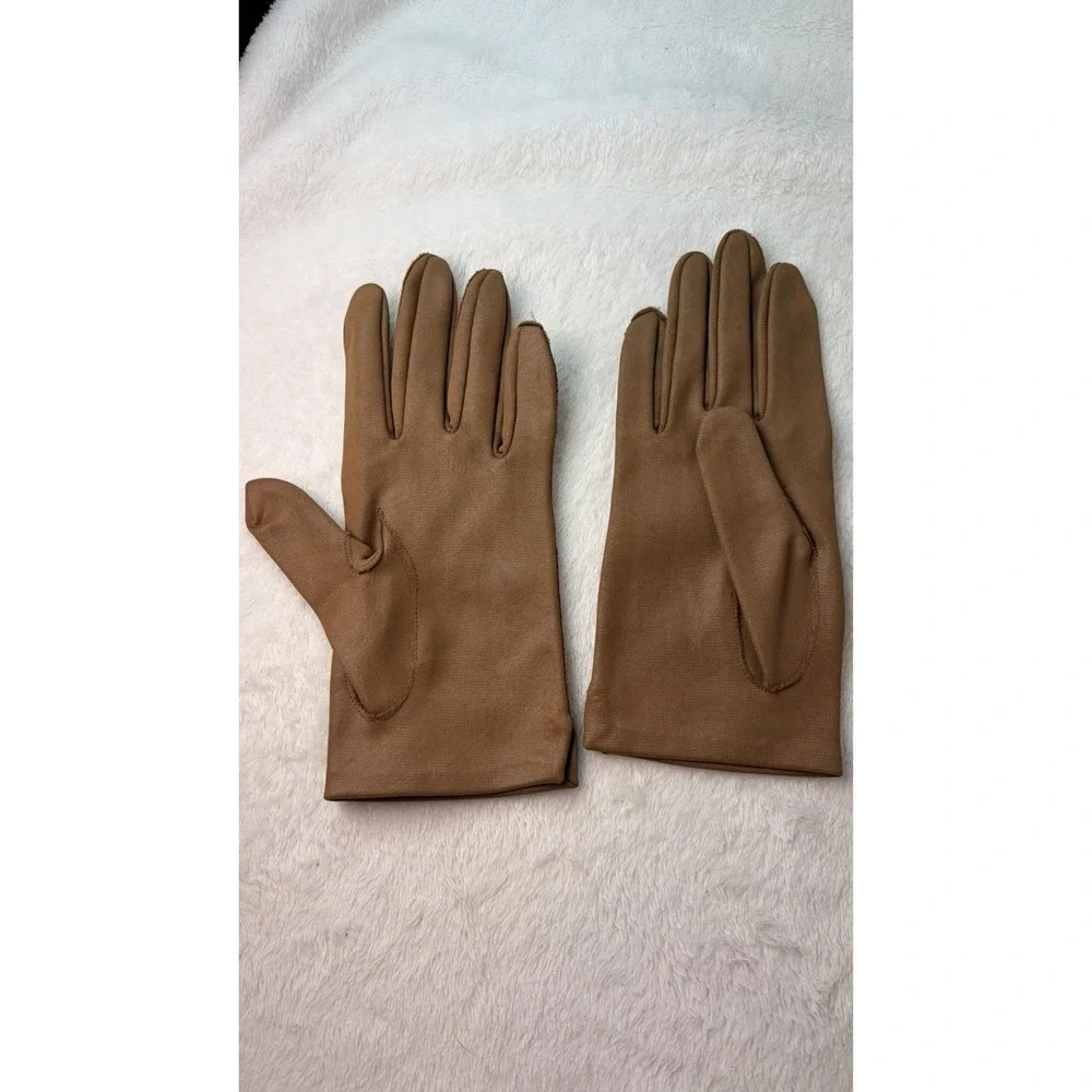 Vintage 1950s Van Raalte Tan Camel Stretch Wrist Length Dress Gloves Minimalist